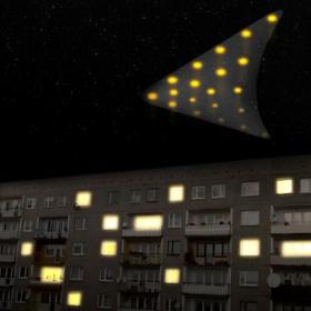 Zakamuflowany „UFO-bumerang” nad Pabianicami (13.10.2013)