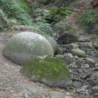 Kamienne kule